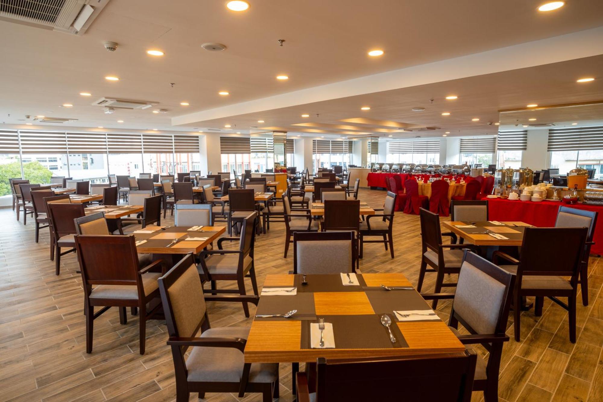 City Rise Hotel Miri Ngoại thất bức ảnh